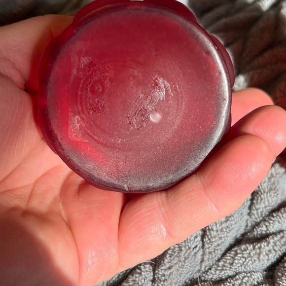 ANTIQUE VICTORIAN PIGEON BLOOD RED SALT & PEPPER SHAKERS - Picture 3 of 9